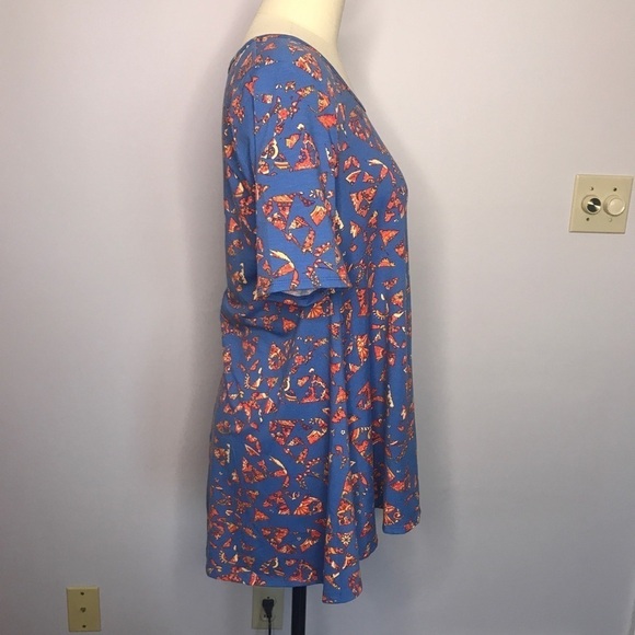 NWT LuLaRoe Fractured Floral and Blue Perfect T- Medium - Picture 3 of 7